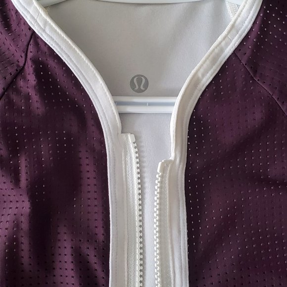 Workout Jacket - Picture 2 of 4